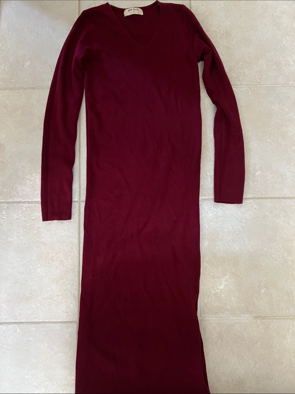 New face V-Neck Long-Sleeve Maxi Dress in Burgundy